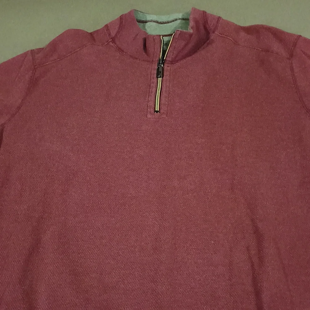 Tommy Bahamas Red Quarter Zip Long Sleeved Men's Size Large Sweater
